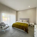 Luxury Modern Style With Private Pool
