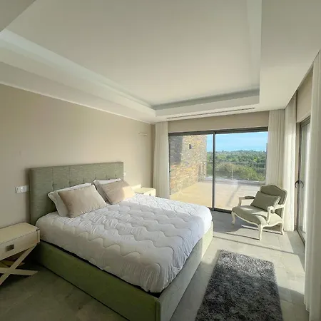 Luxury Modern Style With Private Pool *