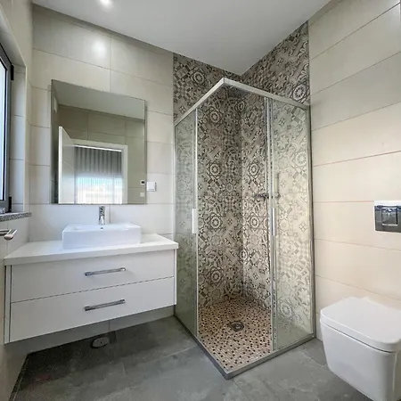Villa Luxury Modern Style With Private Pool Pera