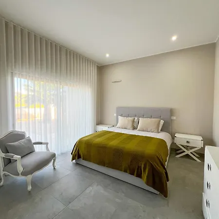 Luxury Modern Style With Private Pool