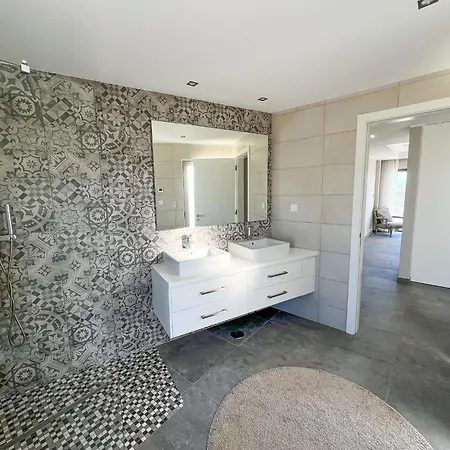 Luxury Modern Style With Private Pool Villa Pera