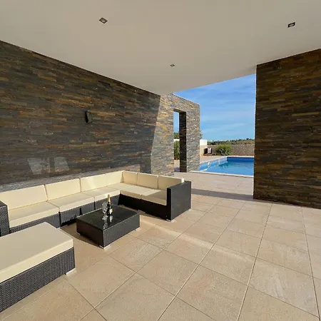 Luxury Modern Style With Private Pool Willa Pêra